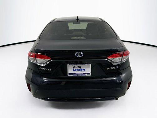 2022 Toyota Corolla Hybrid LE