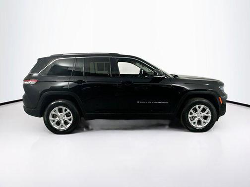 2023 Jeep Grand Cherokee Limited X