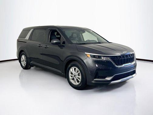 2023 Kia Carnival LX