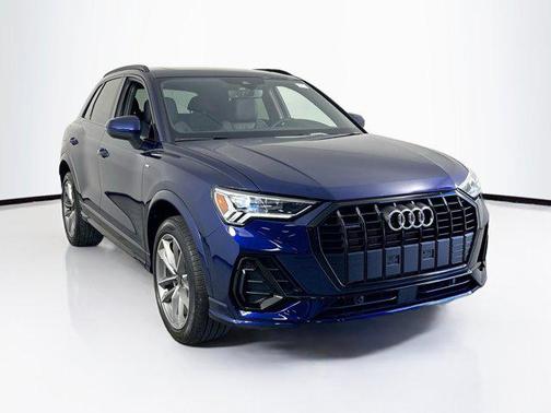 2024 Audi Q3 Premium 45 TFSI S line quattro Tiptronic