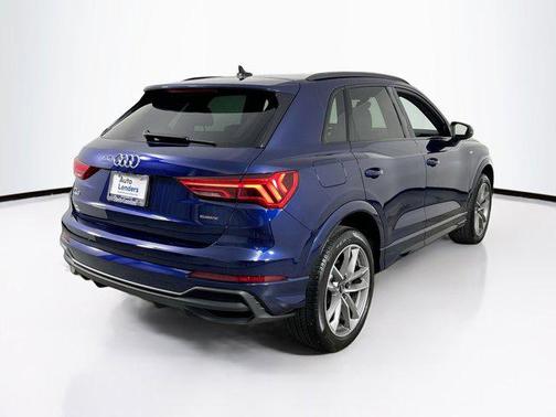 2024 Audi Q3 Premium 45 TFSI S line quattro Tiptronic