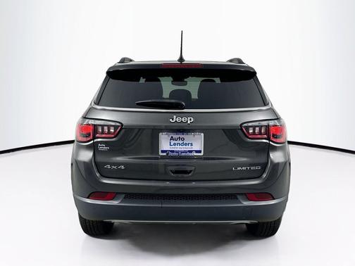 Billet Silver Metallic Clearcoat 2023 Jeep Compass Limited