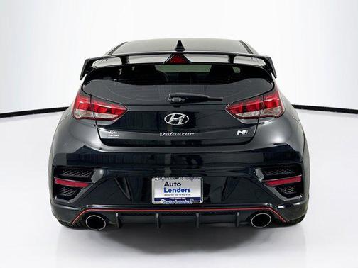 2021 Hyundai Veloster Base