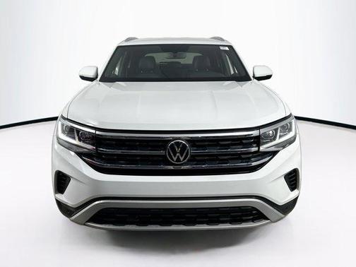 2022 Volkswagen Atlas Cross Sport 3.6L V6 SE w/Technology
