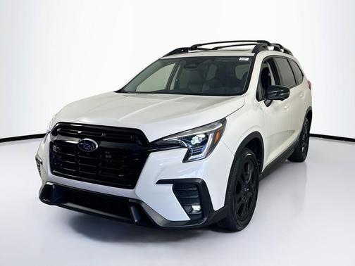 Crystal White Pearl 2023 Subaru Ascent Onyx Edition Limited 7-Passenger