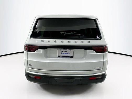 2022 Jeep Wagoneer Series II 4x2
