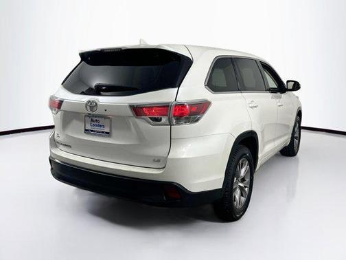 2016 Toyota Highlander LE Plus