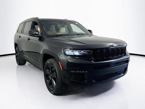 Rocky Mountain Pearlcoat 2023 Jeep Grand Cherokee L Limited