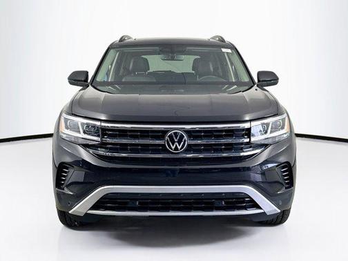 2022 Volkswagen Atlas 2.0T SE w/Technology