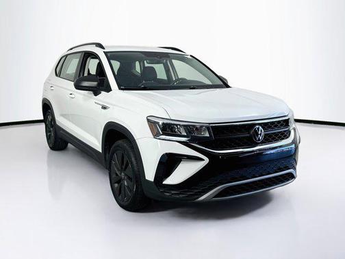 Pure White 2023 Volkswagen Taos 1.5T S