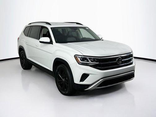 2023 Volkswagen Atlas 3.6L SE w/Technology