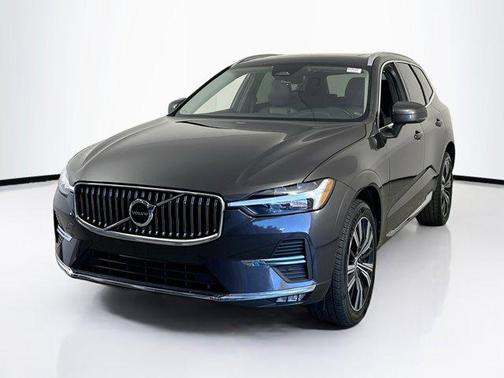 2022 Volvo XC60 B5 Inscription