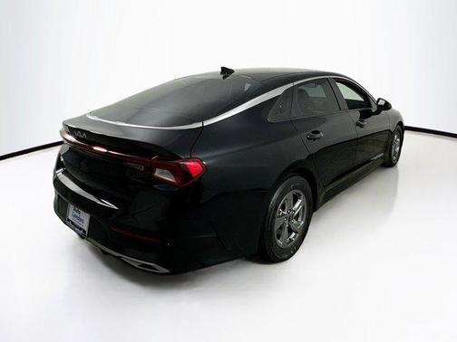2022 Kia K5 LXS