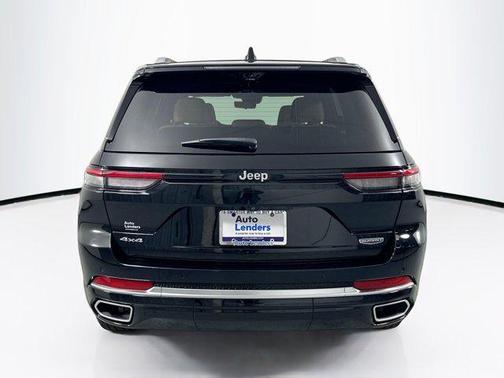 2023 Jeep Grand Cherokee Summit