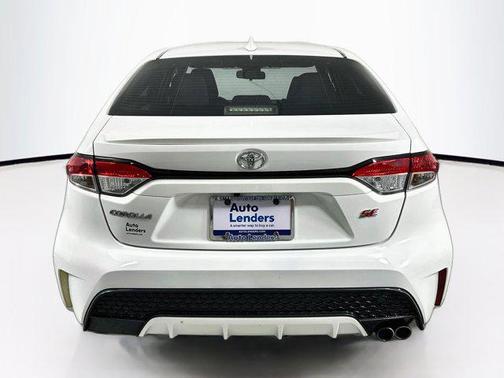 White 2022 Toyota Corolla SE