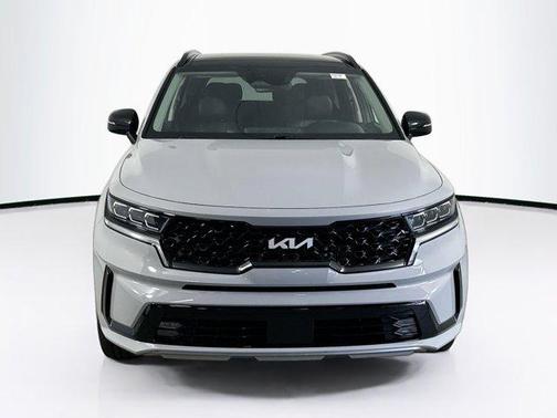 Wolf Gray 2023 Kia Sorento SX