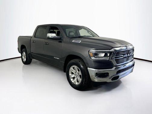 Granite Crystal Metallic Clearcoat 2023 RAM 1500 Laramie