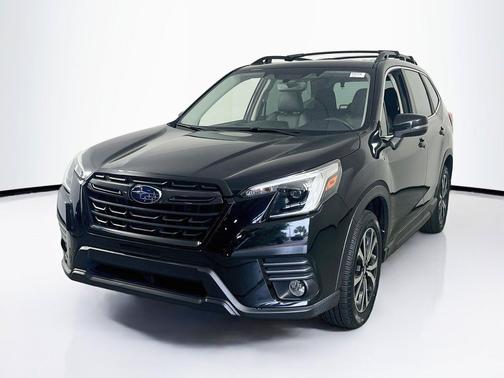 Crystal Black Silica 2023 Subaru Forester Limited