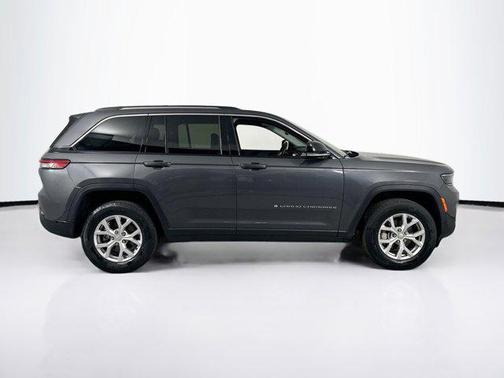 2022 Jeep Grand Cherokee Limited