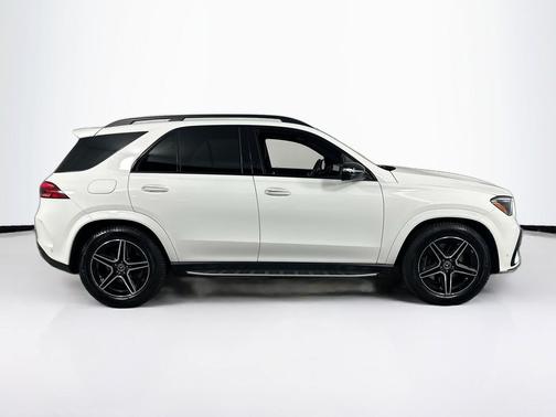 Polar White 2024 Mercedes-Benz GLE 450 Plug-In Hybrid 4MATIC