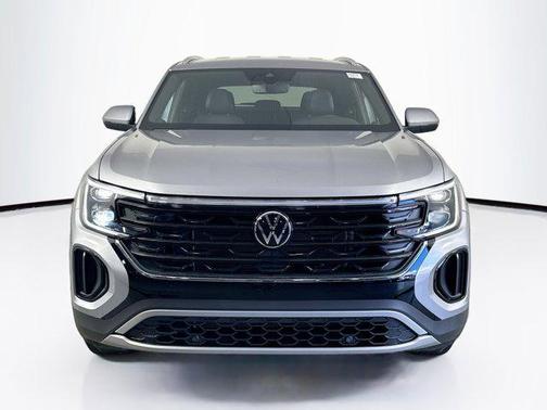 2025 Volkswagen Atlas Cross Sport 2.0T SE