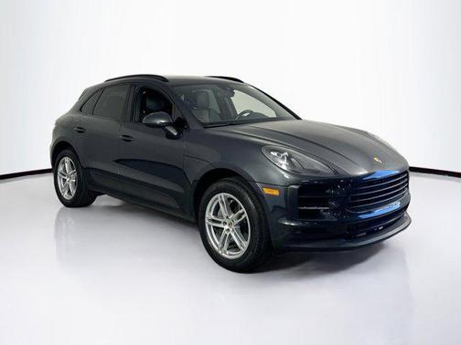 2021 Porsche Macan AWD