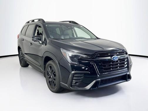 Crystal Black Silica 2023 Subaru Ascent Onyx Edition Limited 7-Passenger
