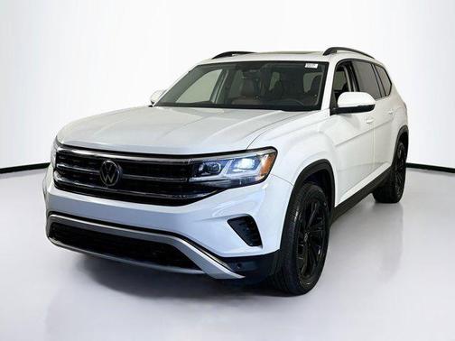 2023 Volkswagen Atlas 3.6L SE w/Technology