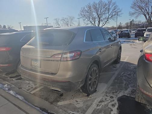 2021 Lincoln Nautilus Reserve