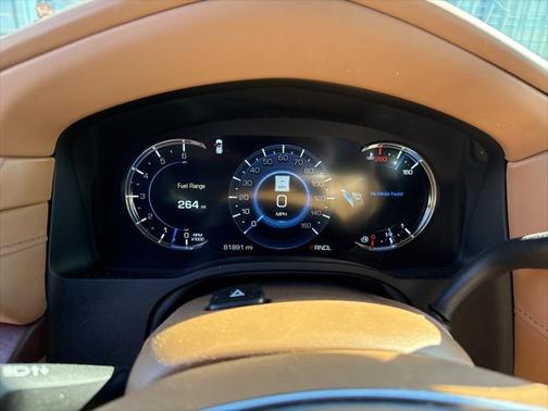 2017 Cadillac Escalade ESV Platinum