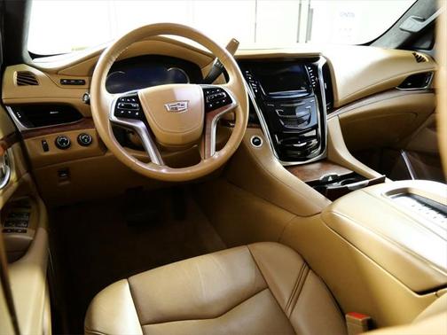 2017 Cadillac Escalade ESV Platinum