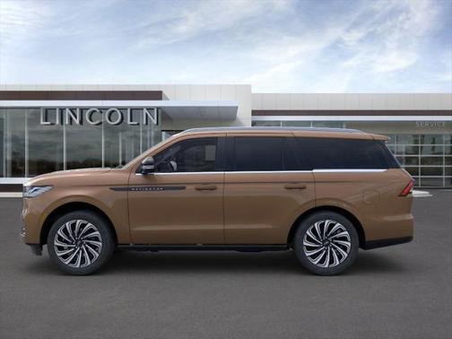 2025 Lincoln Navigator Black Label