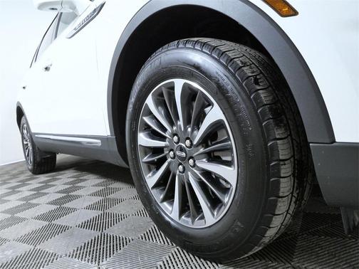 2023 Lincoln Nautilus Standard