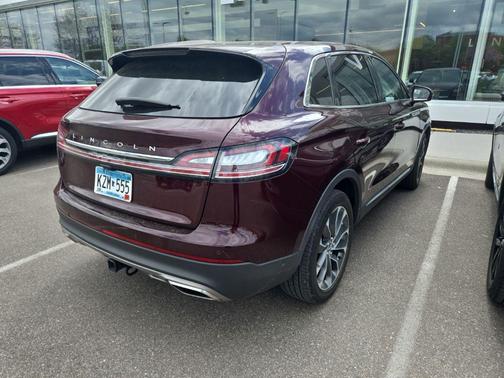 Burgundy 2023 Lincoln Nautilus Reserve