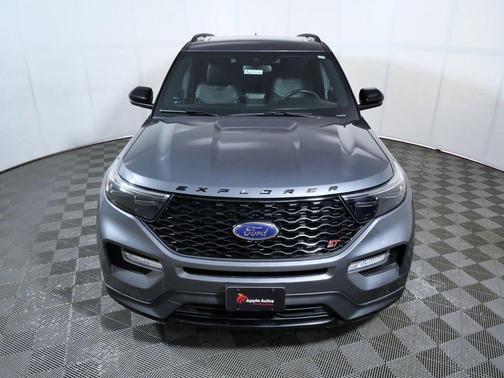 Gray Metallic 2021 Ford Explorer ST