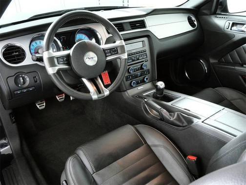 2010 Ford Mustang GT Premium