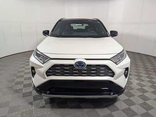 2019 Toyota RAV4 Hybrid SE