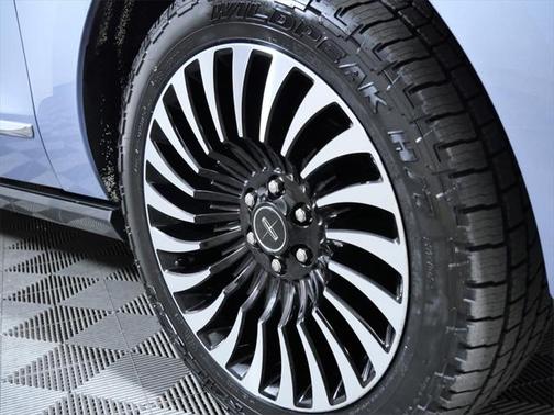 2019 Lincoln Navigator Black Label
