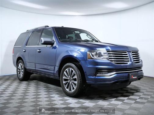 2015 Lincoln Navigator Base
