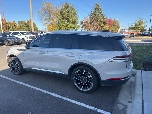 2025 Lincoln Aviator Reserve AWD