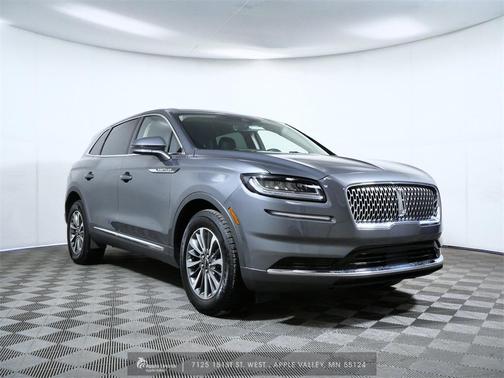 2022 Lincoln Nautilus Standard