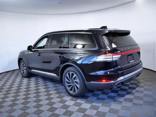 2025 Lincoln Aviator Premiere