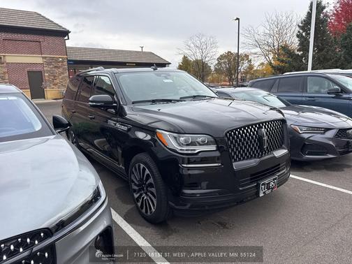 2024 Lincoln Navigator Black Label
