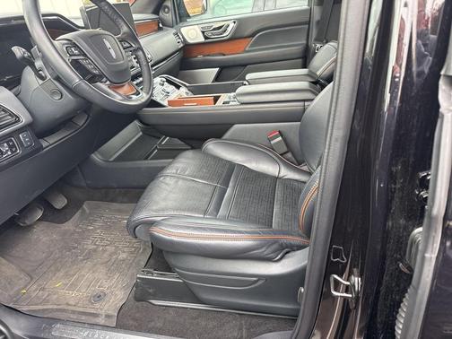 2024 Lincoln Navigator Black Label