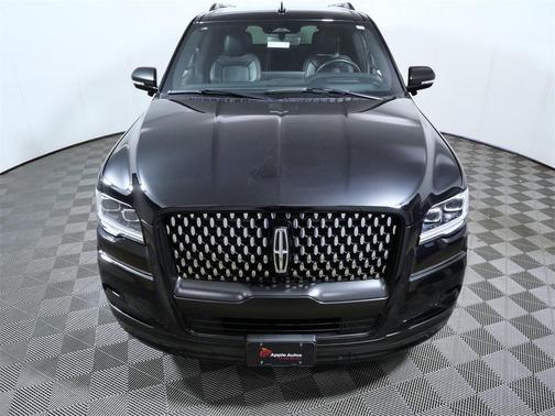 2024 Lincoln Navigator Black Label