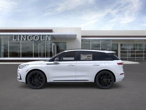 2025 Lincoln Corsair Grand Touring