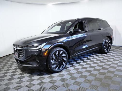 2025 Lincoln Nautilus Reserve