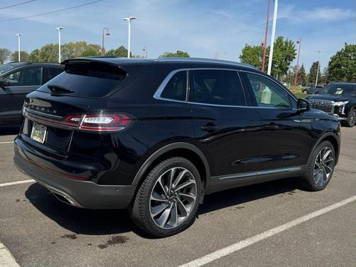 Black Metallic 2022 Lincoln Nautilus Reserve