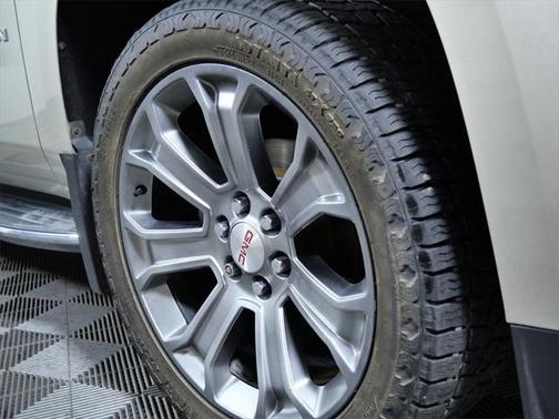 2015 GMC Yukon SLT