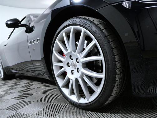 2013 Maserati GranTurismo Sport